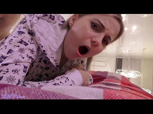 ❤️ Maman sexy avale et sexe prégénital - sperme en gros plan ❌ Fuck vidéo at us ️❤